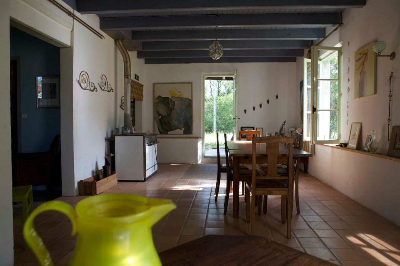 Bed and Breakfast Mistoury La Tour-Blanche Экстерьер фото